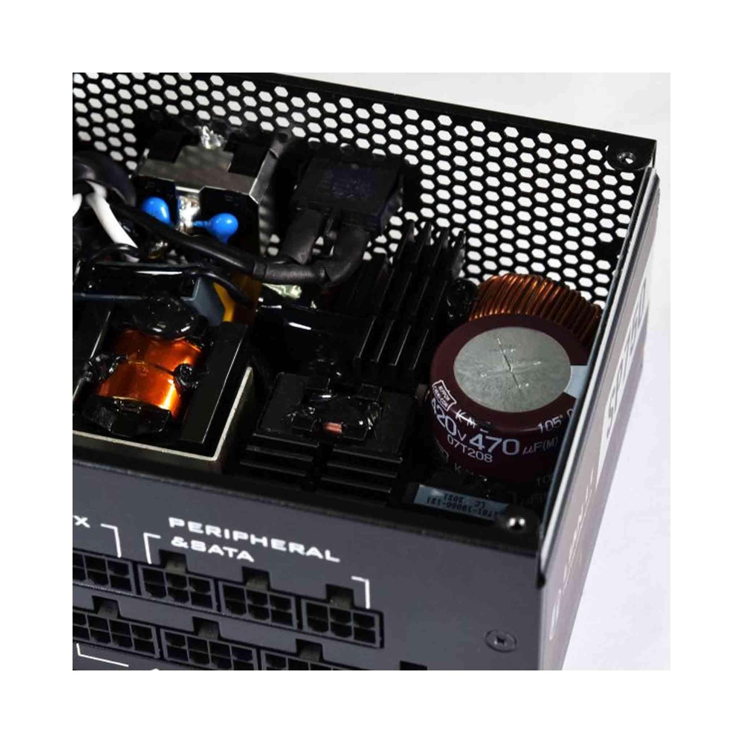 Lian Li SP750 80 Plus Gold Performance SFX Gaming Power Supply - Black