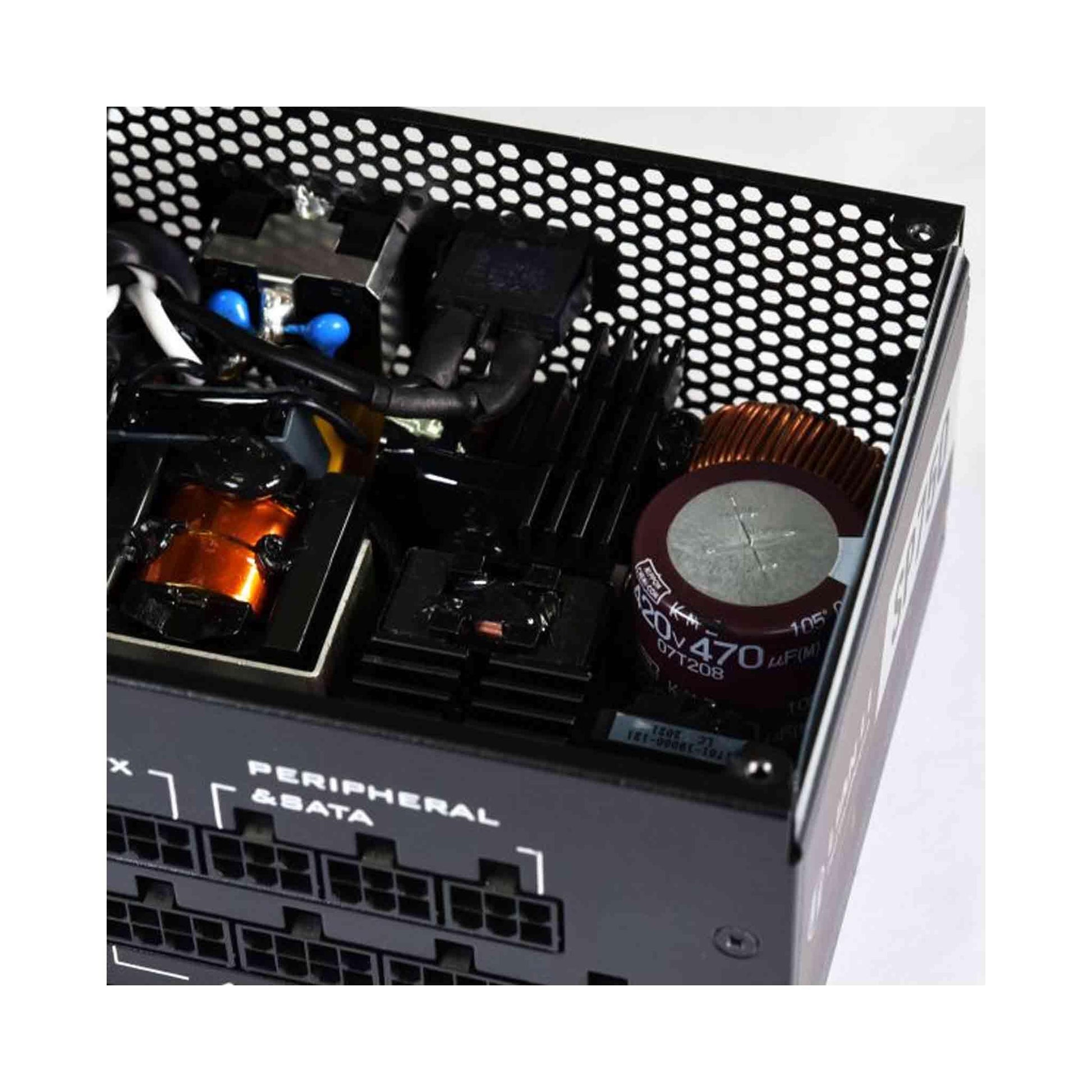 Lian Li SP750 80 Plus Gold Performance SFX Gaming Power Supply - Black